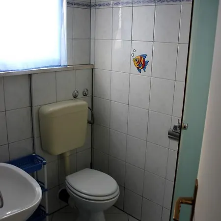 Guest house Dubravka Omis